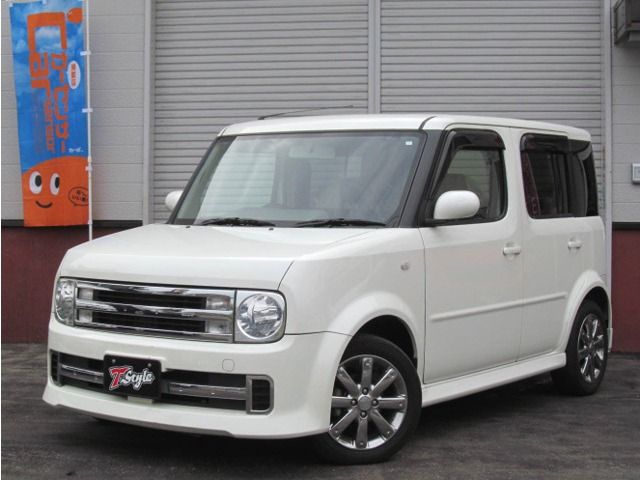日産 キューブ