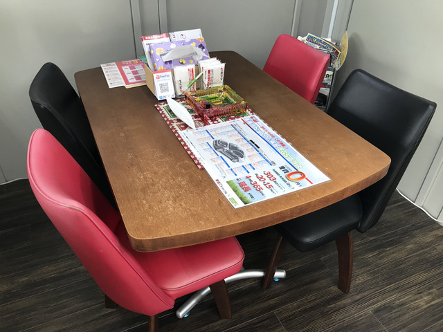 レッツゴーガレージ